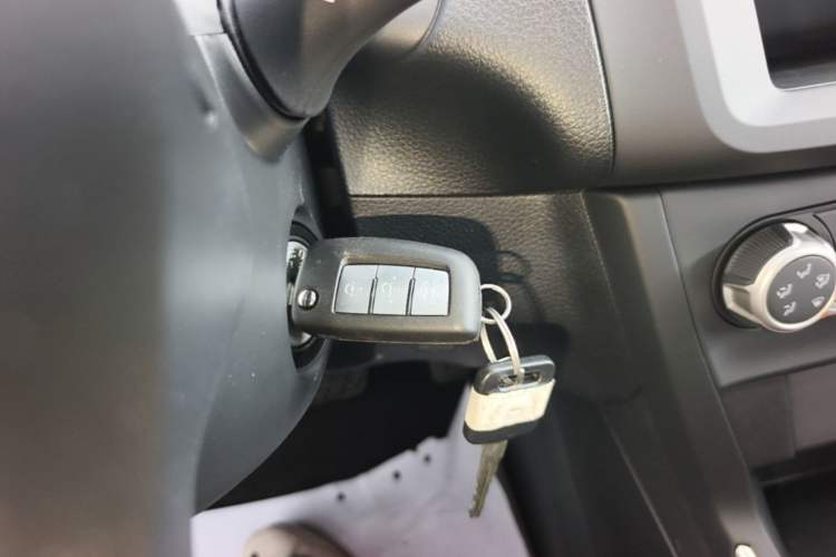 Used Nissan Sylphy 2026 Classic 1.6L CVT Peace of Mind Edition Vehicle Key