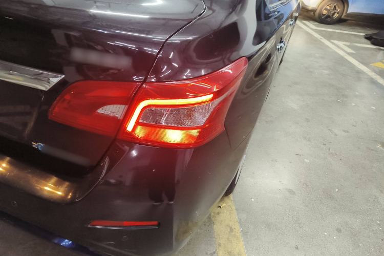 Used Nissan Sylphy EV 2018 ZhiZun Edition Exterior 6