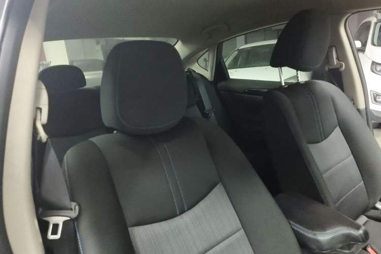 Used Nissan Sylphy EV 2018 ZhiZun Edition Headliner