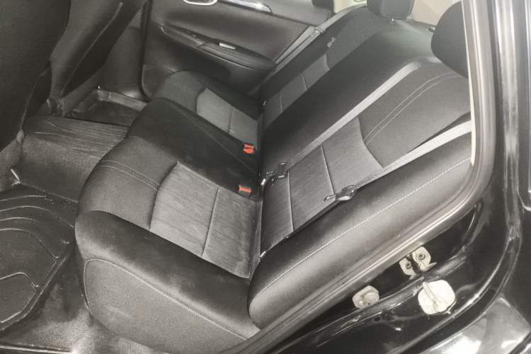 Used Nissan Sylphy EV 2018 ZhiZun Edition Interior 4