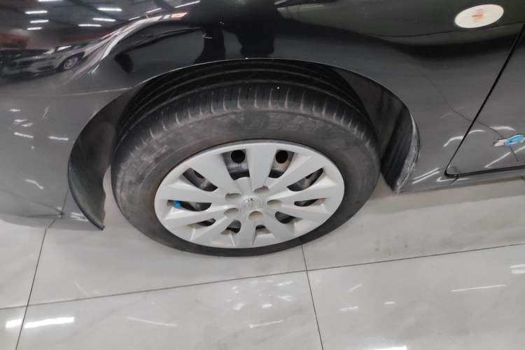 Used Nissan Sylphy EV 2018 Comfort Edition Customized Version Left Front Wheel Hub