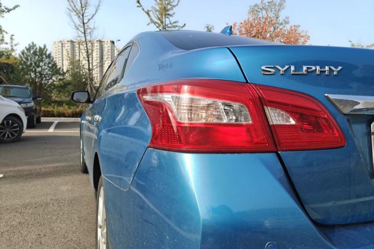 Used Nissan Sylphy EV 2018 Comfort Edition Customized Version Exterior 10