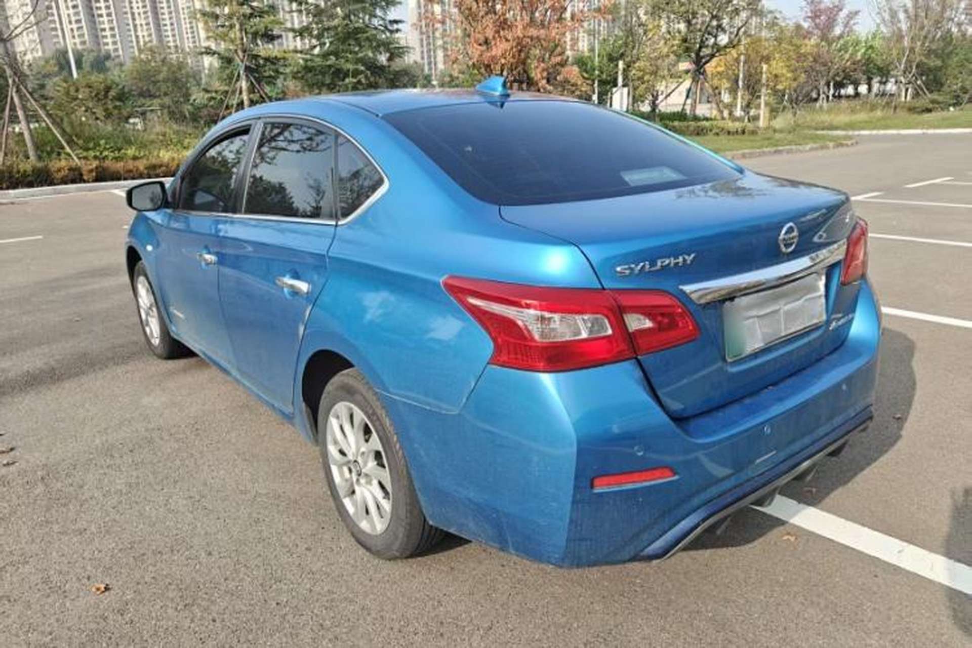 Used Nissan Sylphy EV 2018 Comfort Edition Customized Version Exterior 4