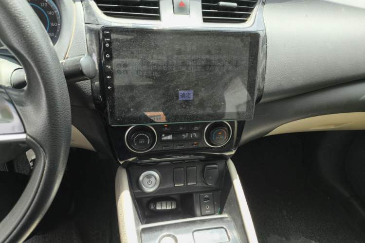 Used Nissan Sylphy EV 2018 Smart Edition Audio And AC Panel