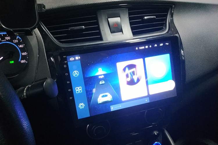 Used Nissan Sylphy EV 2018 Smart Edition Custom Version Audio And AC Panel