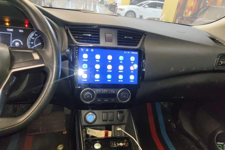Used Nissan Sylphy EV 2018 Comfort Edition Customized Version Audio And AC Panel