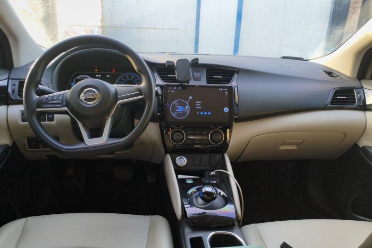 Used Nissan Sylphy EV 2018 Smart Edition Center Console
