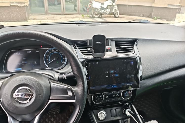 Used Nissan Sylphy EV 2018 Smart Edition Center Console