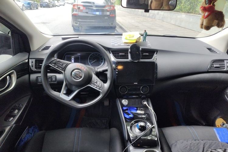 Used Nissan Sylphy EV 2018 Smart Edition Center Console