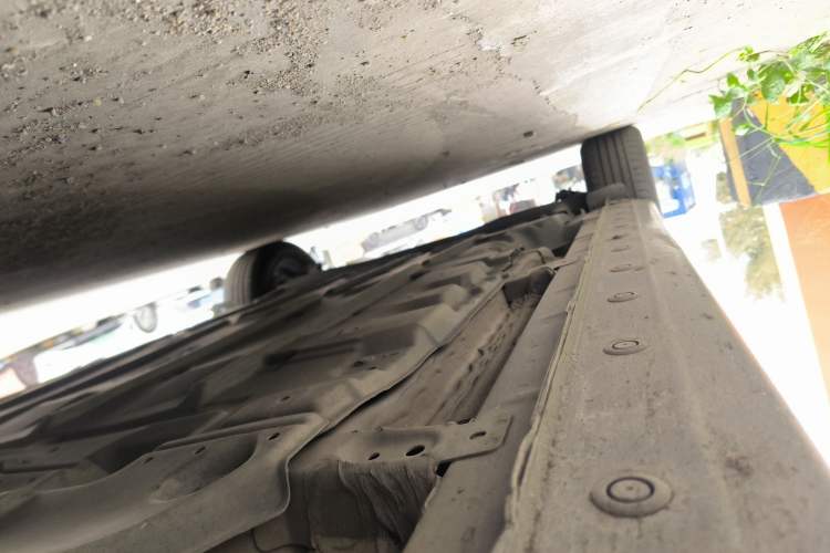 Used Nissan Sylphy EV 2018 Smart Edition Chassis Front Right