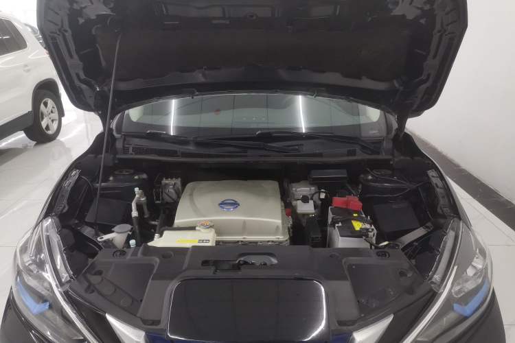 Used Nissan Sylphy EV  Engine Bay