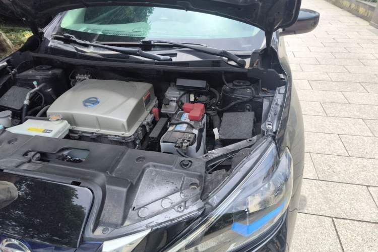 Used Nissan Sylphy EV 2018 Smart Edition Engine Bay Left