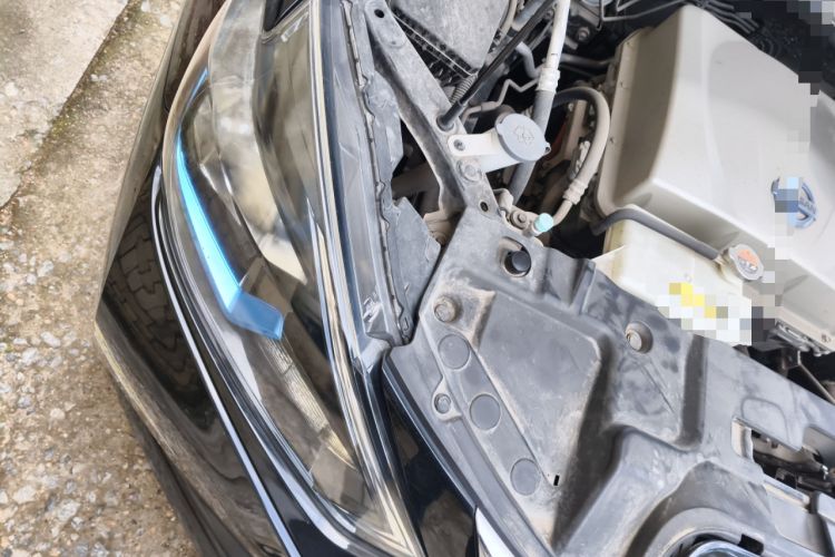 Used Nissan Sylphy EV 2018 Smart Edition Engine Bay Right