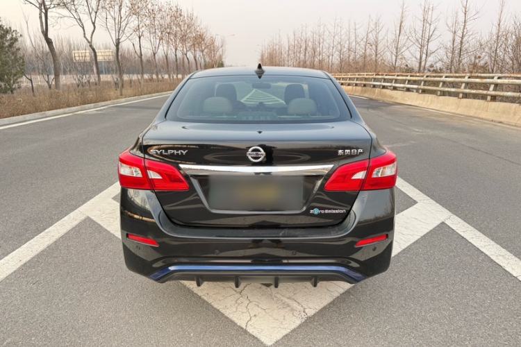 Used Nissan Sylphy EV 2018 Smart Edition Exterior 5