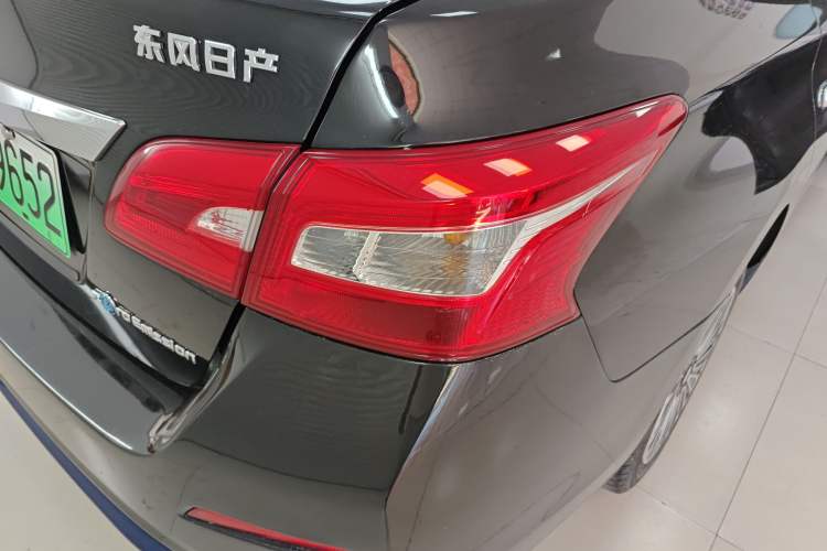 Used Nissan Sylphy EV 2018 Smart Edition Custom Version Exterior 6