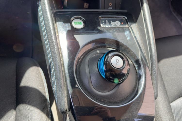 Used Nissan Sylphy EV 2018 Smart Edition Gear Lever