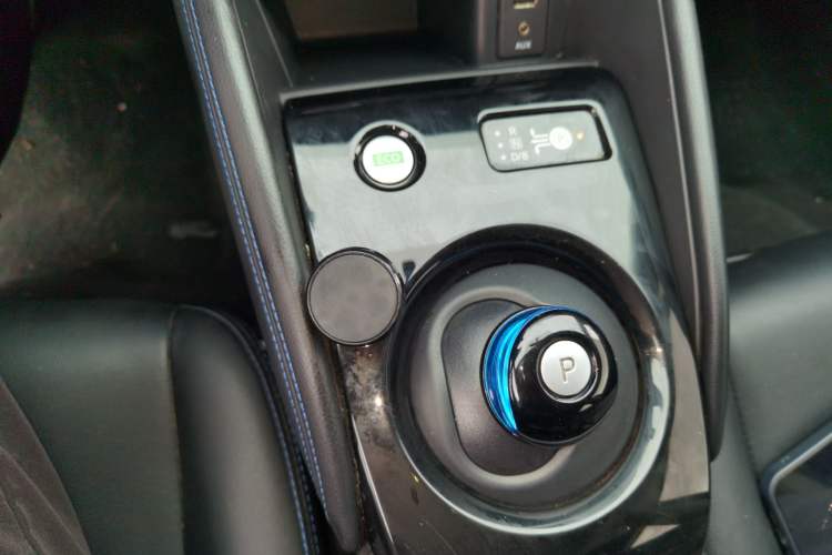 Used Nissan Sylphy EV 2018 Smart Edition Gear Lever