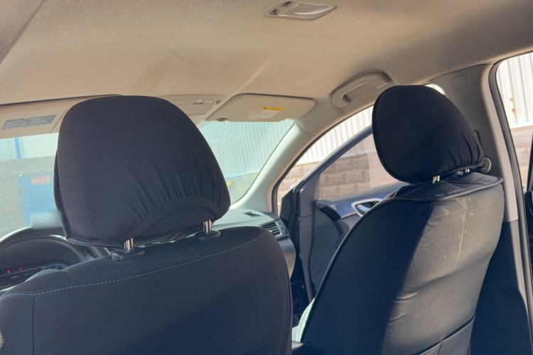 Used Nissan Sylphy EV 2018 Smart Edition Interior 11