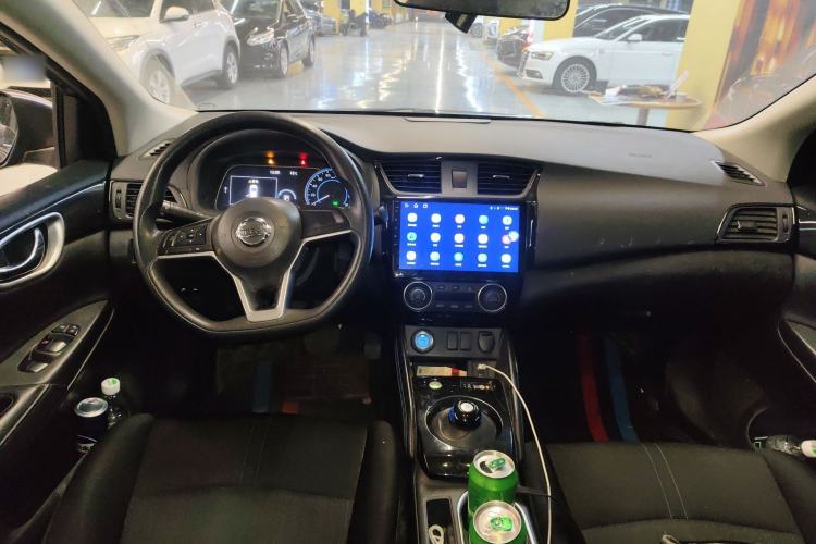 Used Nissan Sylphy EV 2018 Comfort Edition Customized Version Interior 2
