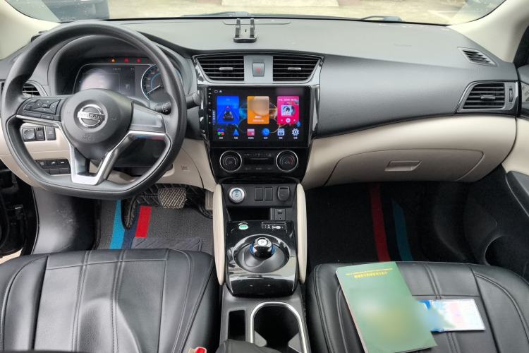 Used Nissan Sylphy EV 2018 Smart Edition Custom Version Interior 3