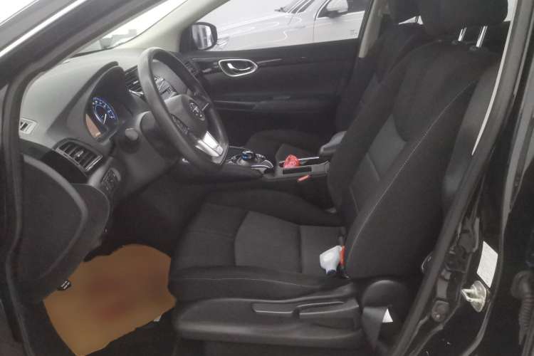 Used Nissan Sylphy EV  Left Front Seat