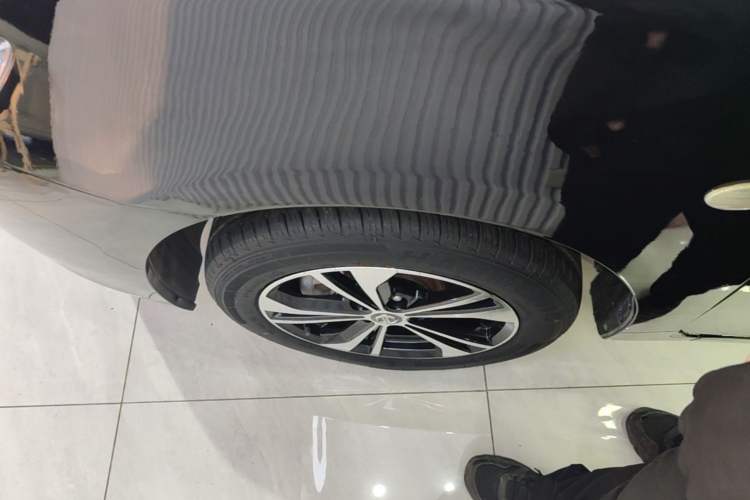 Used Nissan Sylphy EV 2018 Smart Edition Left Front Wheel Hub