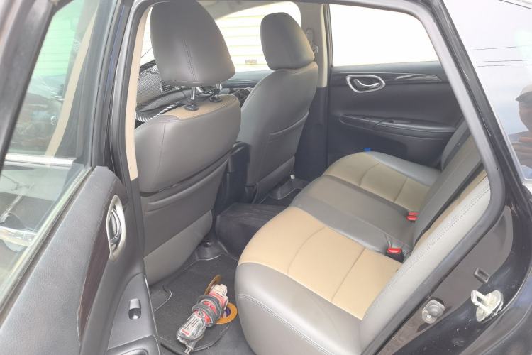 Used Nissan Sylphy EV 2018 ZhiZun Edition Left Rear Seat
