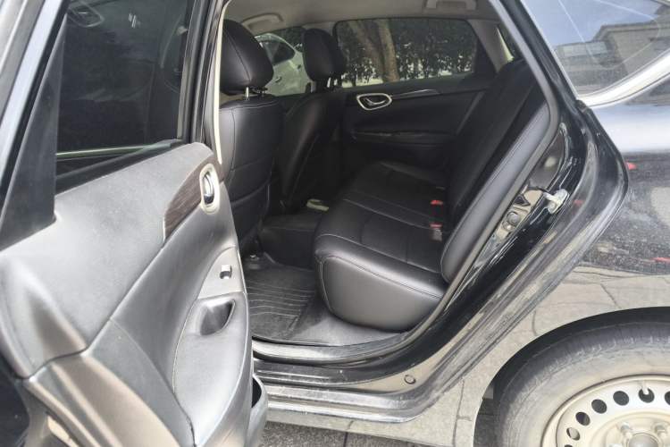 Used Nissan Sylphy EV 2018 Smart Edition Left Rear Seat