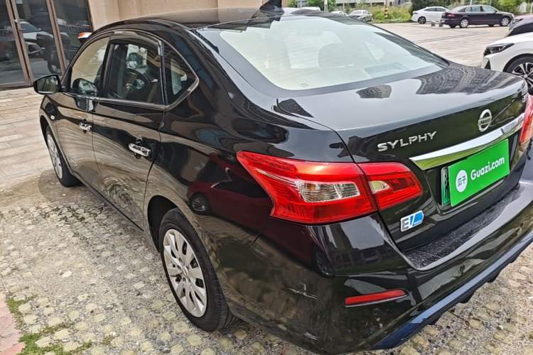 Used Nissan Sylphy EV 2018 Smart Edition Rear Left 45 Deg