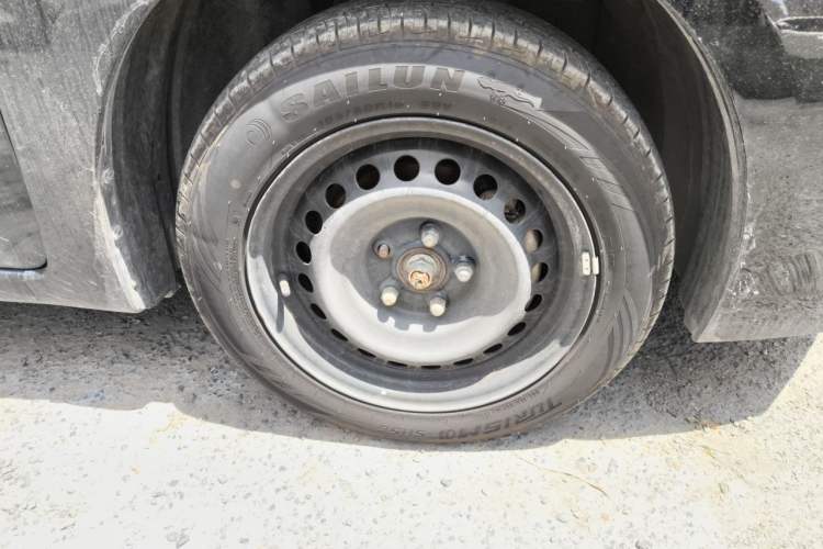 Used Nissan Sylphy EV 2018 Smart Edition Right Front Wheel Hub