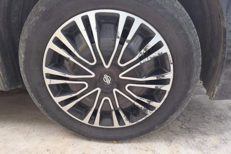 Used Nissan Sylphy EV 2018 ZhiZun Edition Right Front Wheel Hub