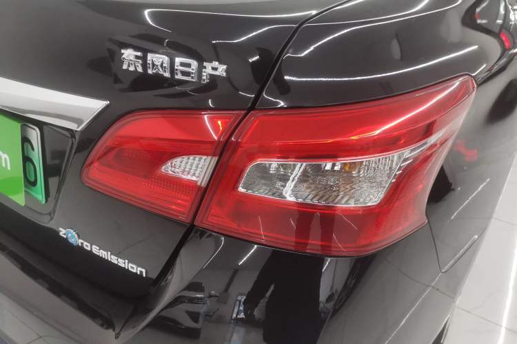 Used Nissan Sylphy EV  Right Rear Taillight