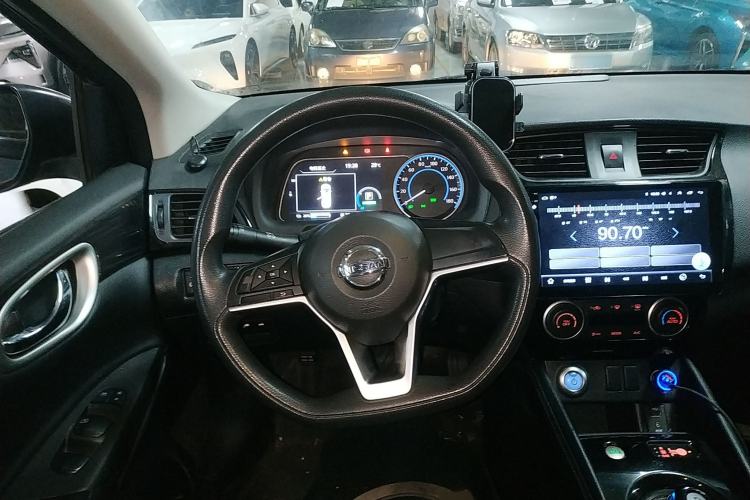 Used Nissan Sylphy EV 2018 Smart Edition Custom Version Steering Wheel
