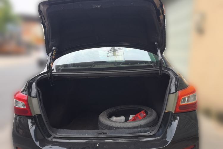 Used Nissan Sylphy EV 2018 ZhiZun Edition Trunk