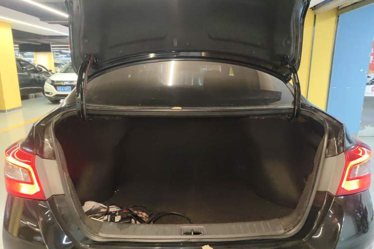Used Nissan Sylphy EV 2018 Comfort Edition Customized Version Trunk