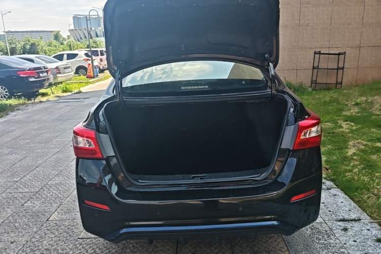 Used Nissan Sylphy EV 2018 Smart Edition Trunk