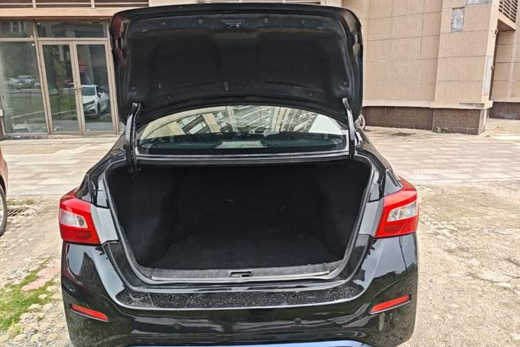 Used Nissan Sylphy EV 2018 Smart Edition Trunk
