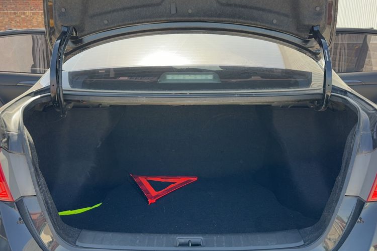 Used Nissan Sylphy EV 2018 Smart Edition Trunk