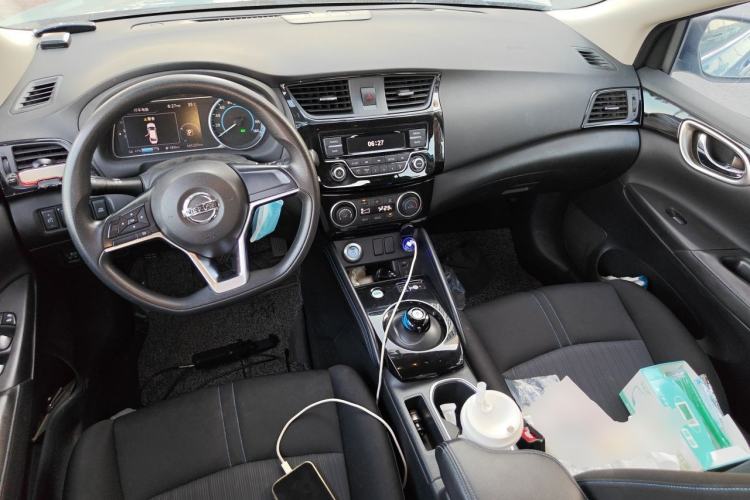 Used Nissan Sylphy EV 2018 Smart Edition Center Console