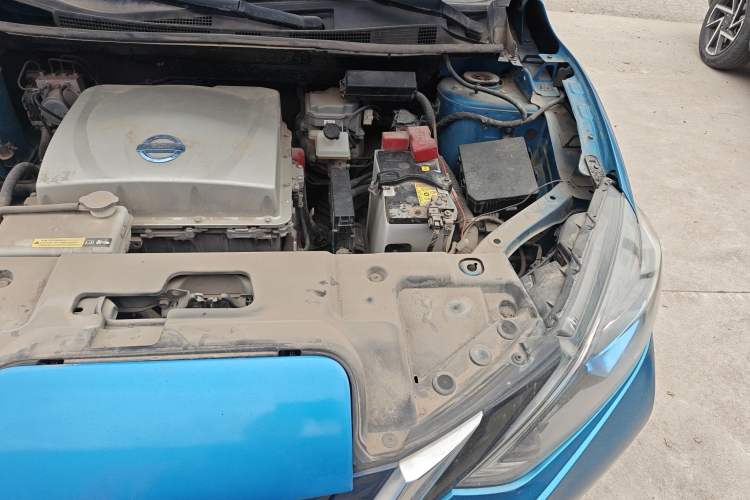 Used Nissan Sylphy EV 2018 Smart Edition Custom Version Engine Bay Left