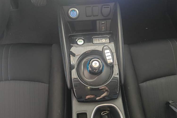 Used Nissan Sylphy EV 2018 Comfort Edition Customized Version Gear Lever