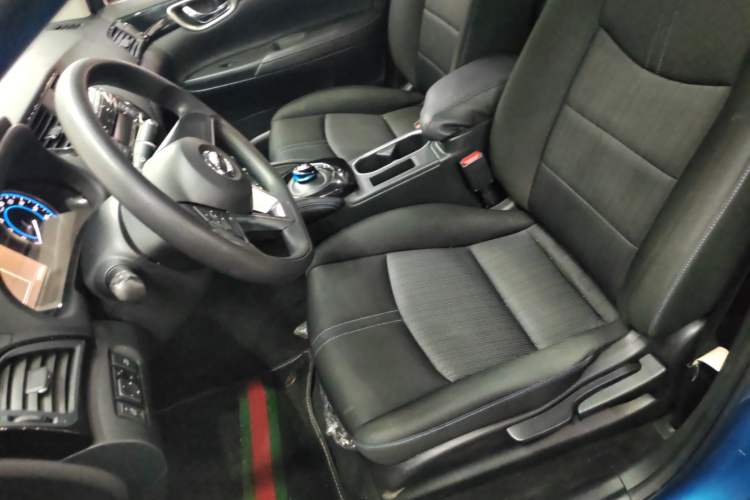Used Nissan Sylphy EV  Left Front Seat