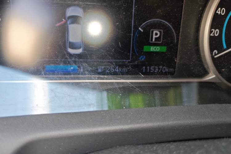 Used Nissan Sylphy EV 2018 ZhiZun Edition Odometer Close Up