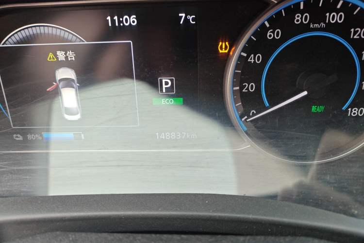 Used Nissan Sylphy EV 2018 Smart Edition Custom Version Odometer Close Up