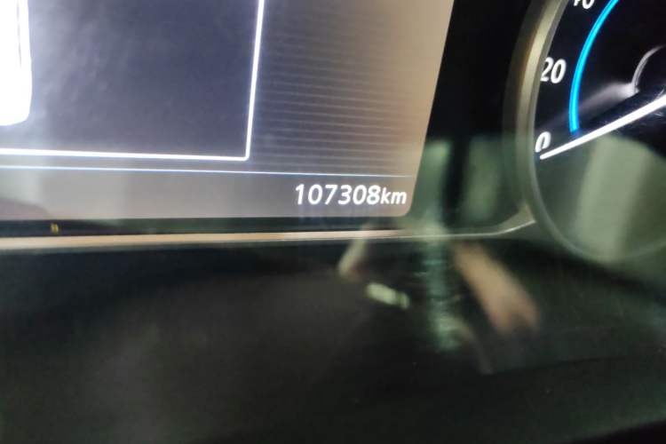 Used Nissan Sylphy EV  Odometer Close Up