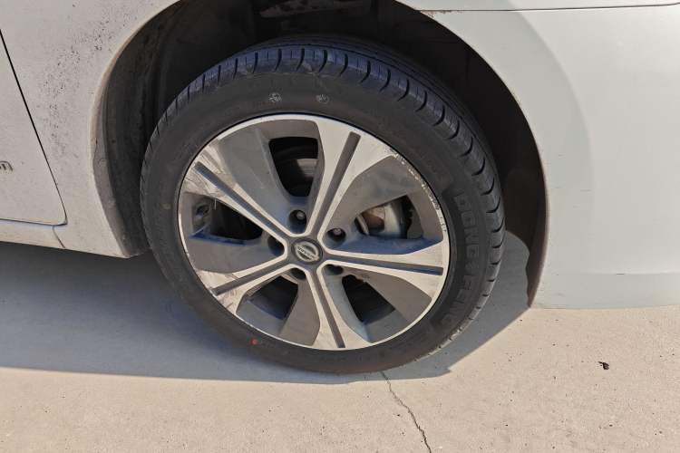 Used Nissan Sylphy EV 2018 ZhiZun Edition Right Front Wheel Hub