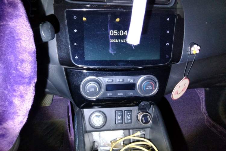 Used Nissan Sylphy EV 2018 ZhiZun Edition Audio And AC Panel