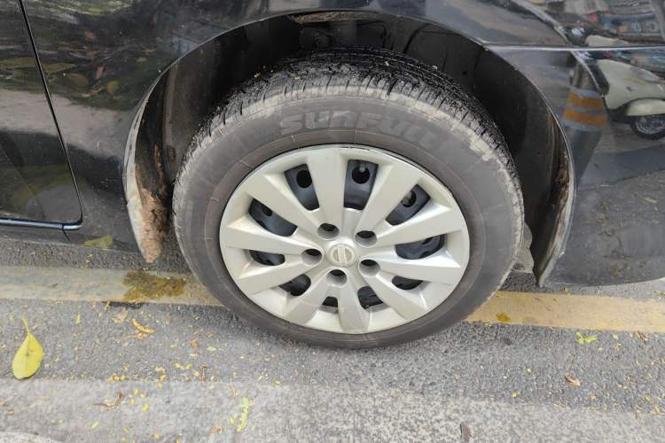 Used Nissan Sylphy EV 2018 Smart Edition Right Front Wheel Hub
