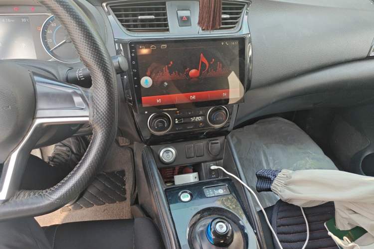 Used Nissan Sylphy EV 2018 Smart Edition Audio And AC Panel