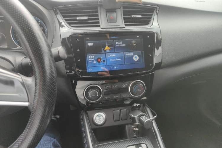 Used Nissan Sylphy EV 2018 Smart Edition Audio And AC Panel
